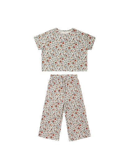 Rylee + Cru Ruthie Set - Holiday Floral