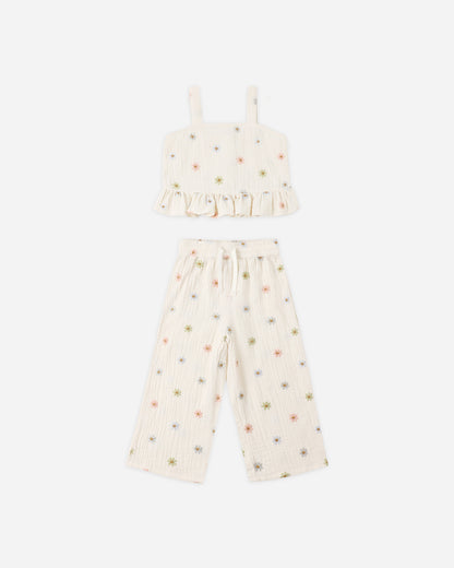 Rylee + Cru Kayli Set - Embroidered Daisies