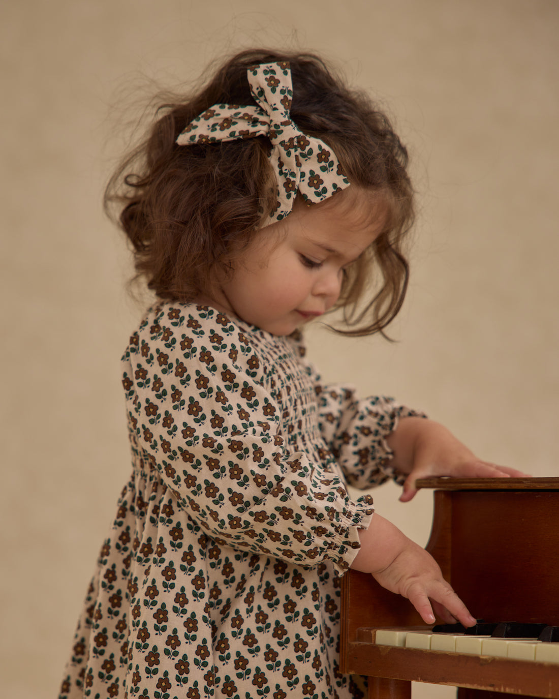 Rylee + Cru Bow - Harvest Floral