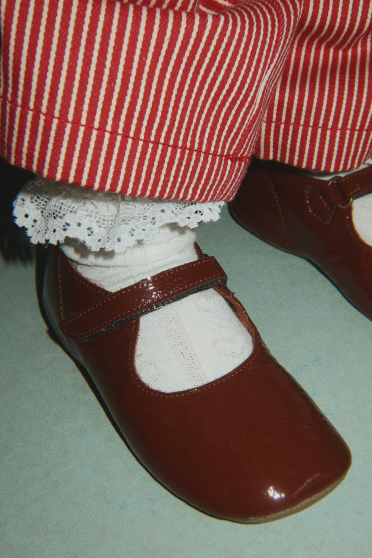 Konges Sløjd 2 Pack Pointelle Frill Socks - Red/Off White