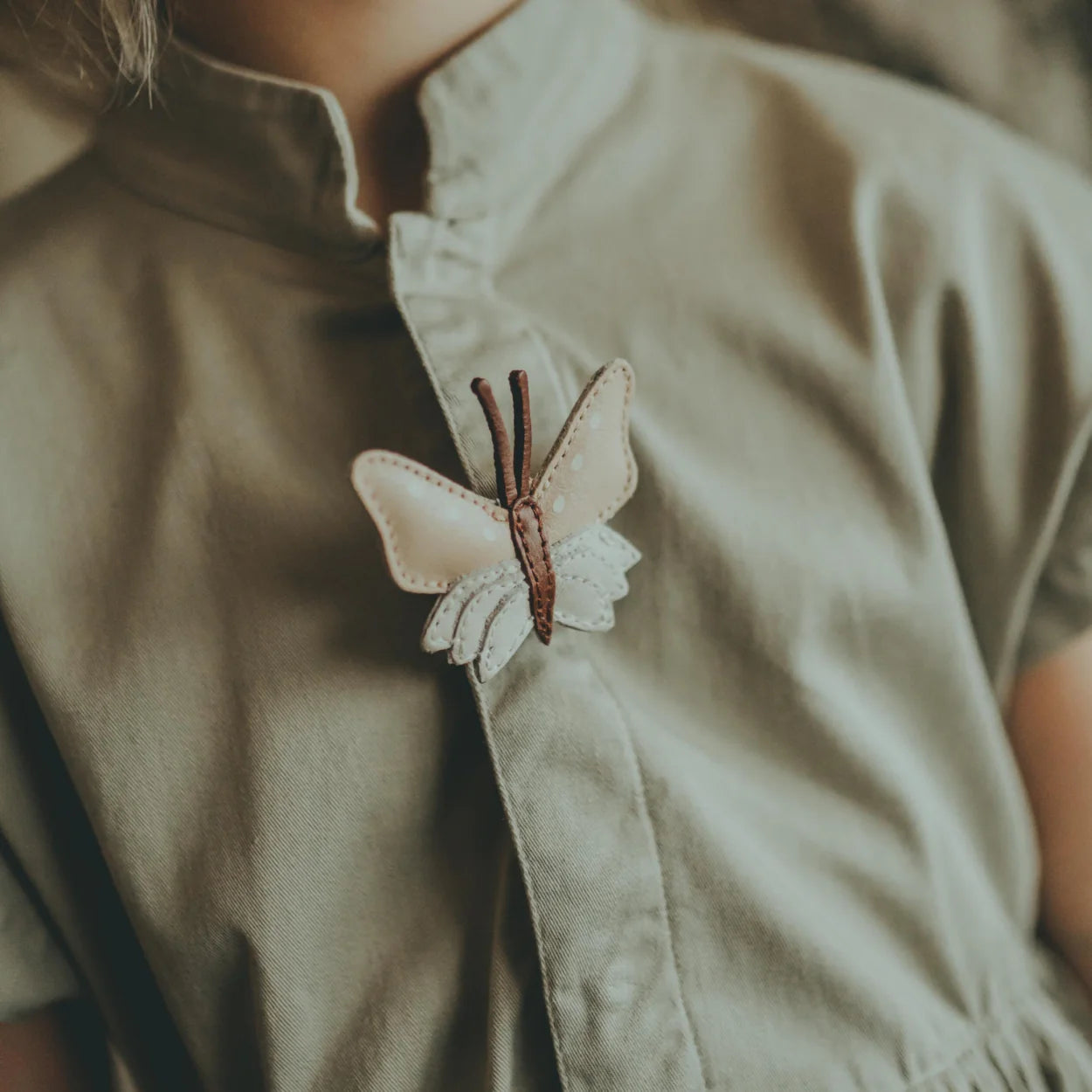 Donsje Zaza Sky Hairclip Butterfly - Powder Metallic Nubuck
