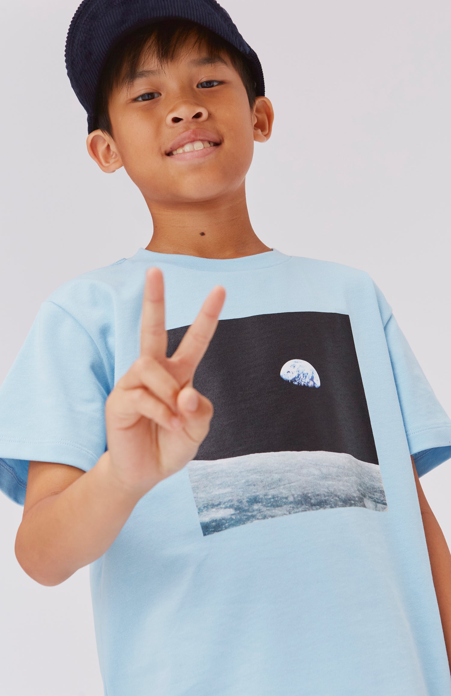 Molo Roxo T-Shirt - Earthrise