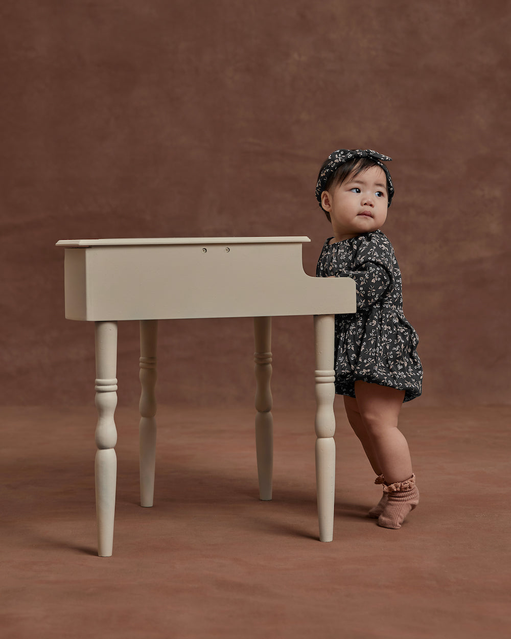 Rylee + Cru Long Sleeve Bubble Romper - Dark Floral