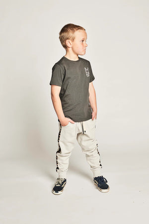 Munster Kids Paint Badge Tee - Soft Black