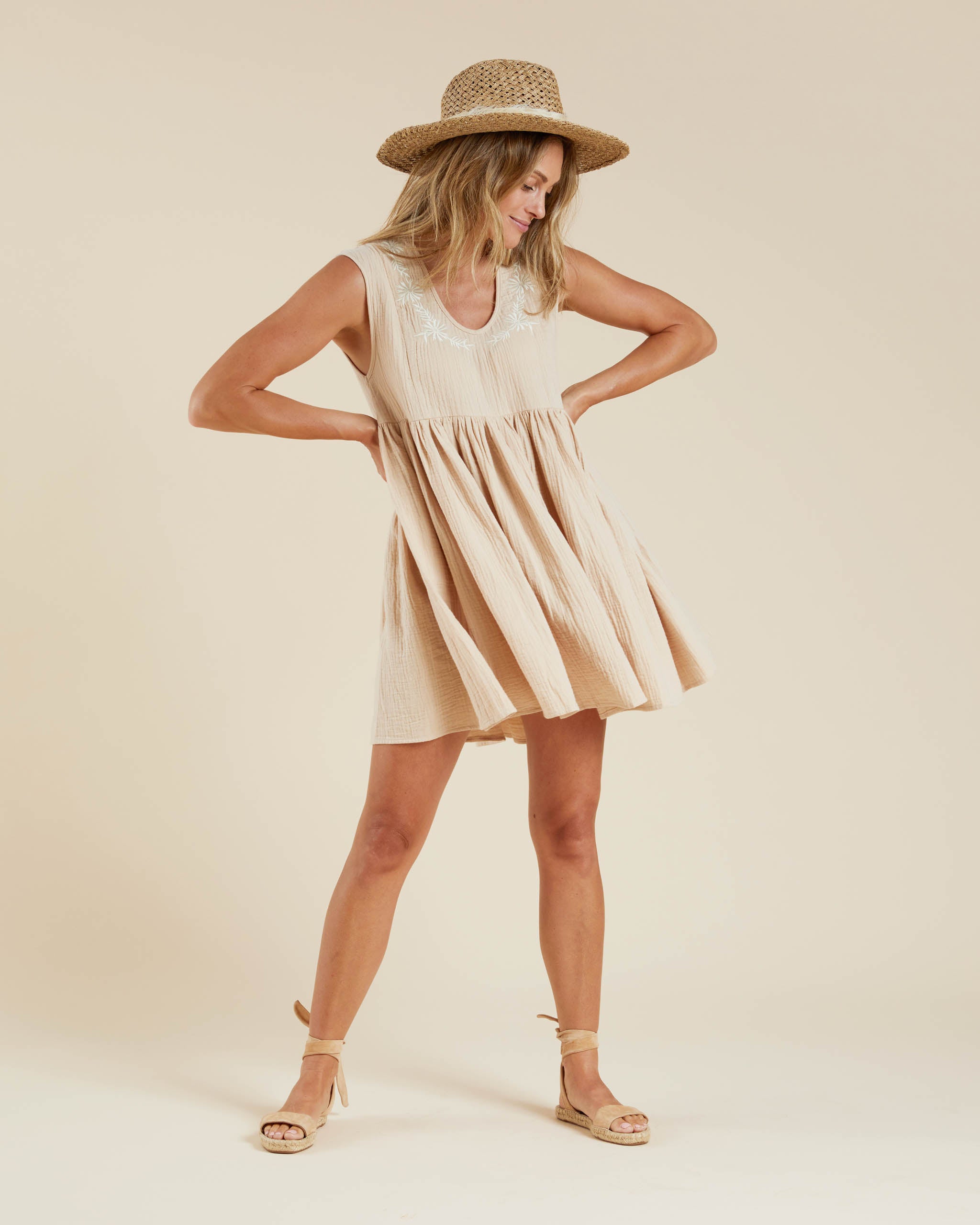 Rylee + Cru Avery Woman&