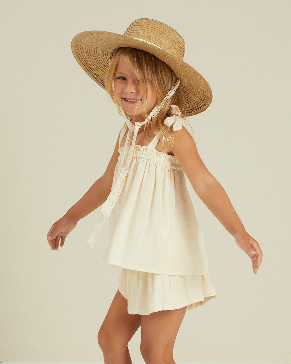 Rylee + Cru Remi Shorts - Ivory