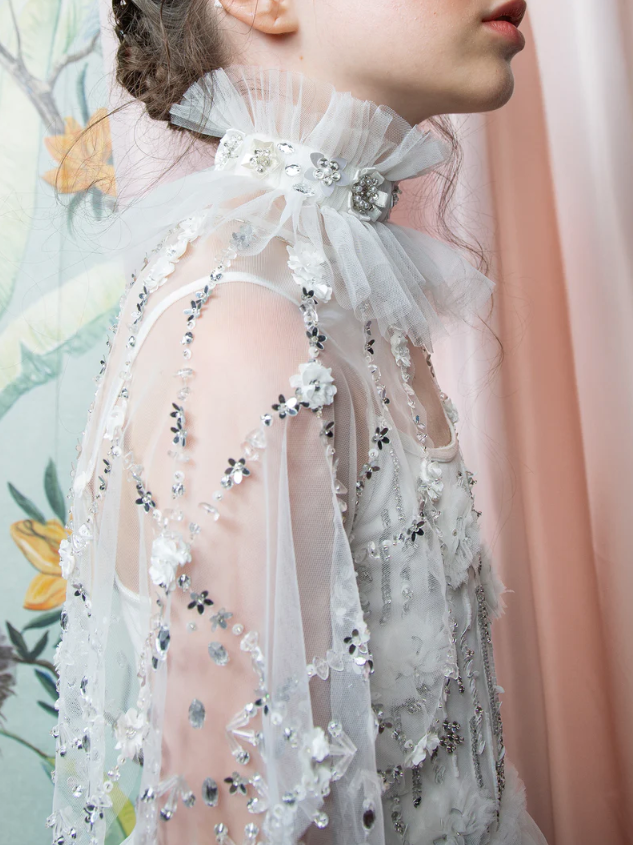 Tutu Du Monde Zeppelin Cape - Milk